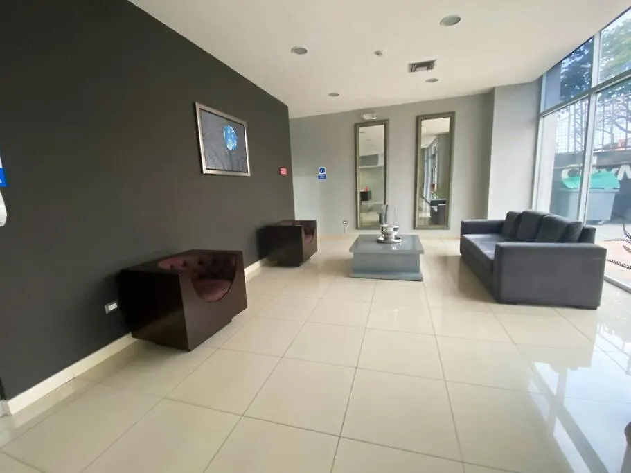 גוויאקיל Suite La Vista - City Suites Con Parqueo Privado