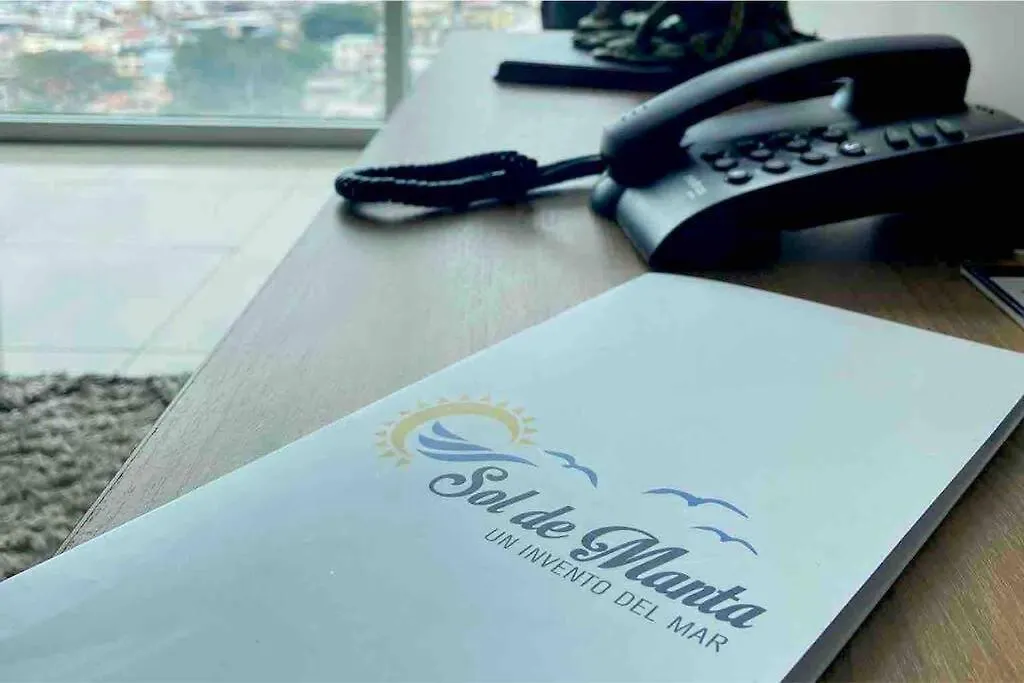 גוויאקיל Suite La Vista - City Suites Con Parqueo Privado אקוודור