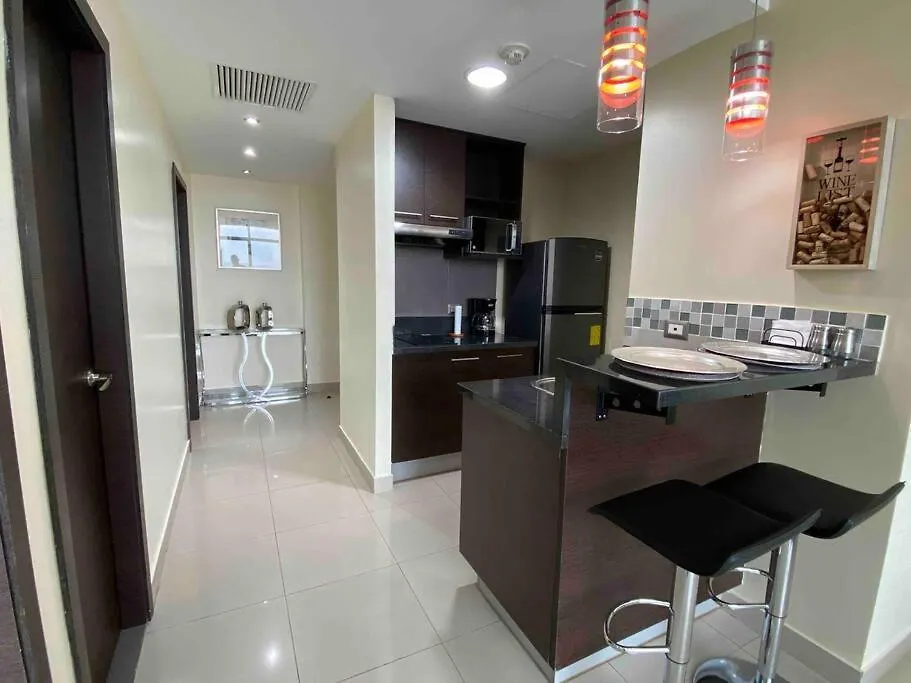 דירה גוויאקיל Suite La Vista - City Suites Con Parqueo Privado
